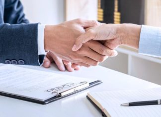 תביעה נגד העירייה נפילה ברחוב